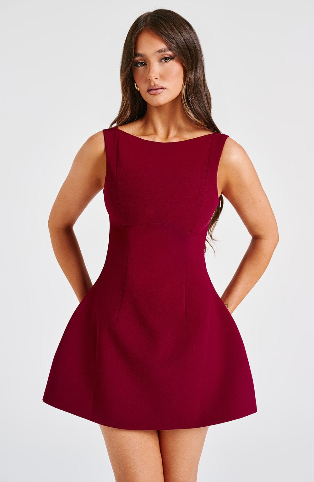 NOIR BACKLESS MINI DRESS - WINE